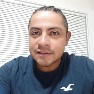 Meet your Posher, Ulises javier